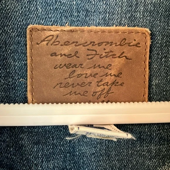 Y2K Abercrombie & Fitch Blue Jean Jacket Timeless Cropped Style - Picture 2 of 11
